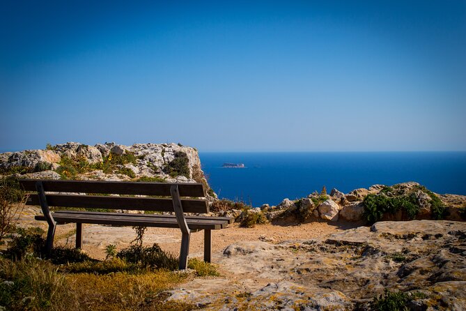 Mdina, Dingli cliffs and San Anton Gardens guided tour - Dingli Cliffs works as a short scenic pause