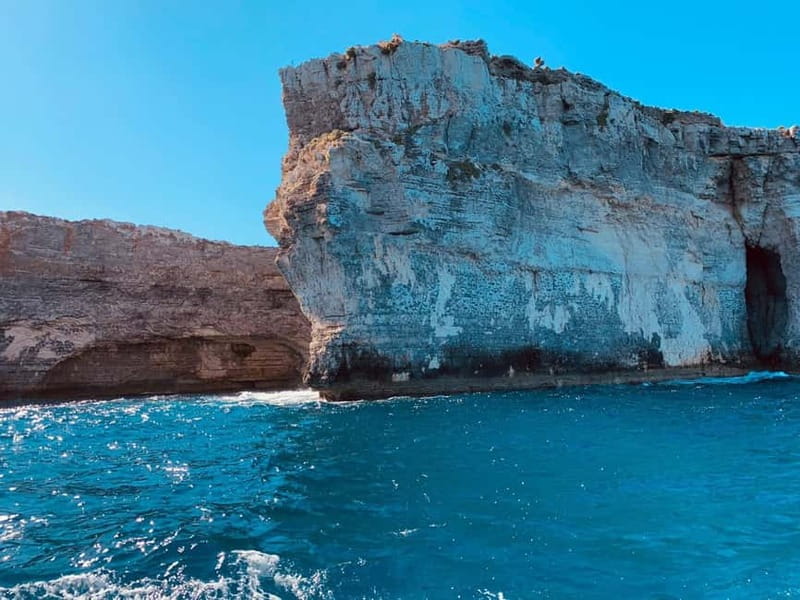 Mellieha: 1:00pm Speedboat round Comino Caves 2h Blue Lagoon - St. Mary Bay and St. Nicholas Bay