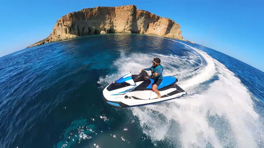 Mellieha: Jet Ski Rental - Sharing the ride with a passenger