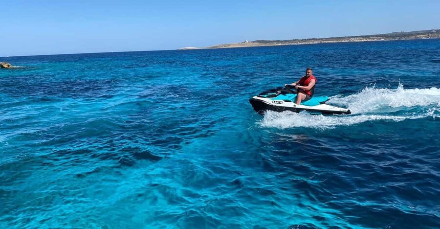 Mellieha: Jet Ski Rental with Safety Boat - A quick burst of speed between Malta and Comino
