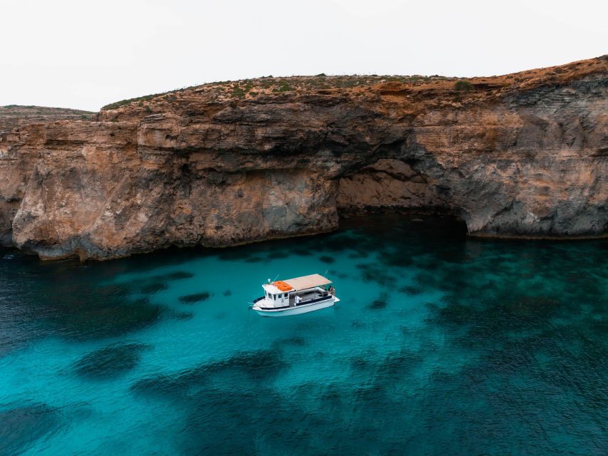 Private Boat Tour Experience with Blue Lagoon and Comino - San Nikolaus Beach and quieter swimming stops