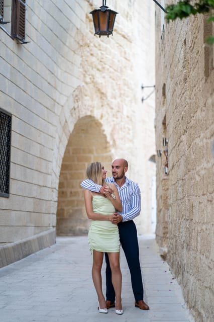 Private Couples Photoshoot in Malta - Birgu for a less obvious Malta backdrop