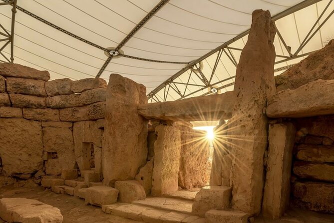 Private Customizable 6hr tour - A useful first day in Malta