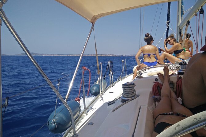 Private Full-Day Yacht Tour in Maltese Islands - Leaving Marsamxett Harbour at 9:30