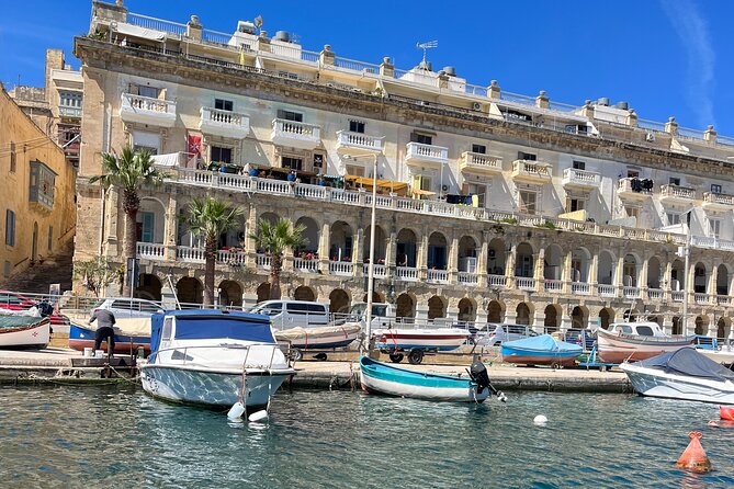 Private Harbor Cruise - Marsamxett & Grand Harbor Valletta - Turning into Grand Harbour and Valletta’s fortifications