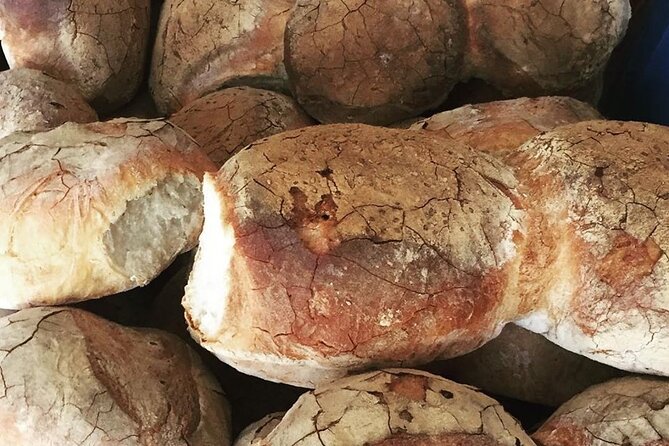 Private Valletta Food Tour - A private start at Victoria Gate