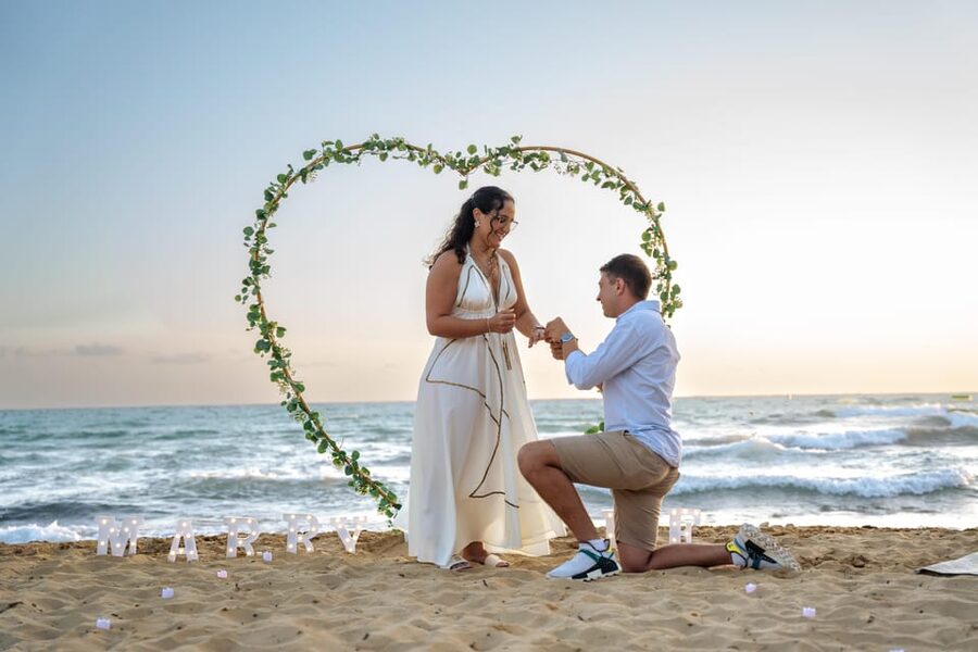 Proposal Photoshoot with Professional Photographer in Malta - How the 90 minutes are likely to work