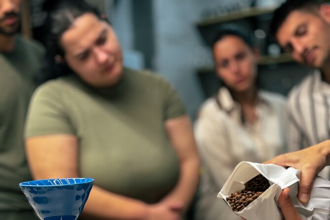 Sensory Coffee Master Class: A Unique Island Experience - Tasting coffee from different origins