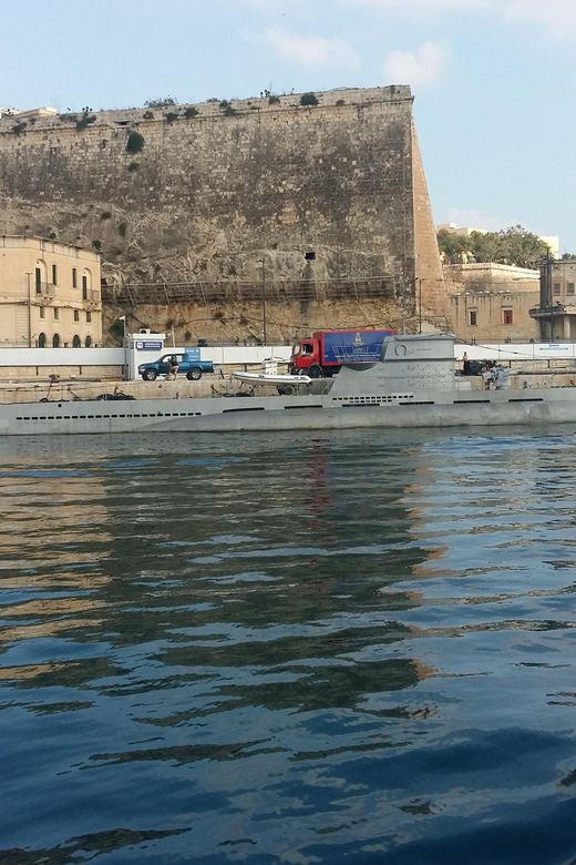 Sliema: Special Night Harbour Cruise - Marsamxett Harbour and the northwestern shore
