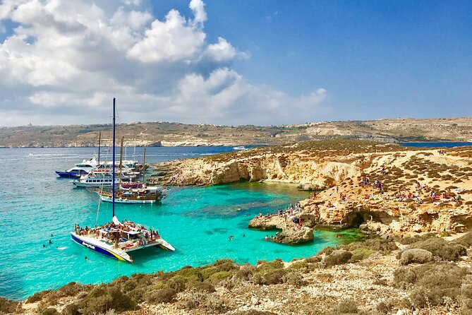 Snorkeling in Blue Lagoon Beaches and Bays Trip Comino - Why Comino’s Blue Lagoon is the main event
