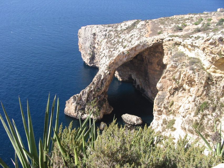 Southern Malta: Blue Grotto, Hagar Qim, and Marsaxlokk Tour - Key points to know before booking