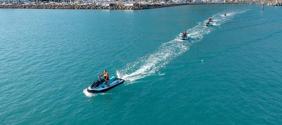 St. Julian's: Jet Ski Rental in St. George's Bay - Who will enjoy this ride most