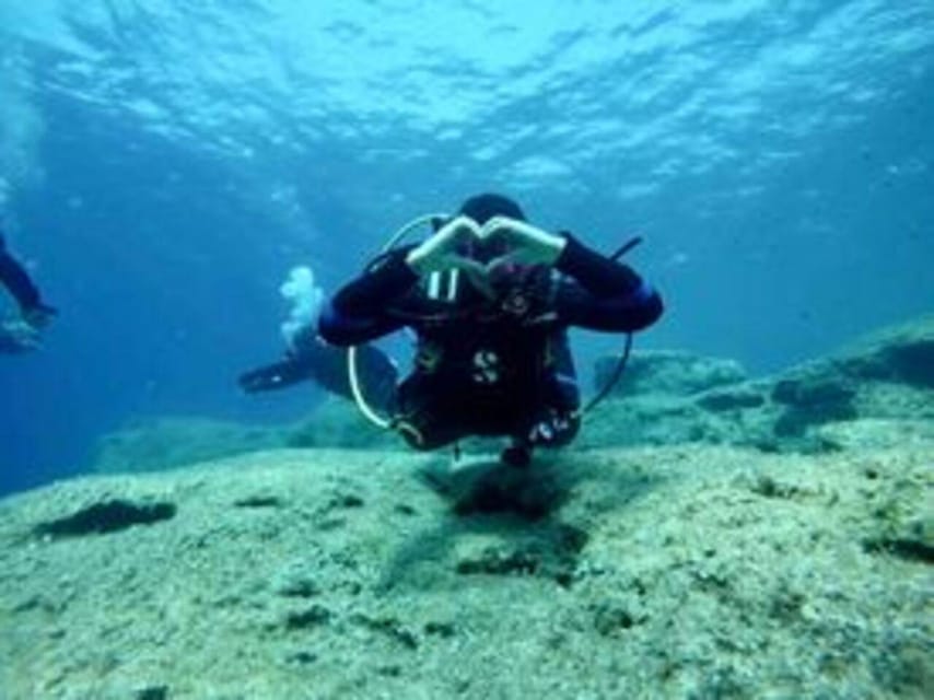 St Julians: Discover Scuba Diving Experience - Shallow-water practice before the main session
