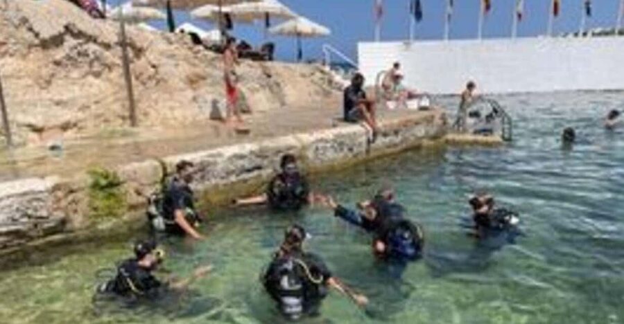 St Julians: Discover Scuba Diving Experience - Instructors who focus on comfort