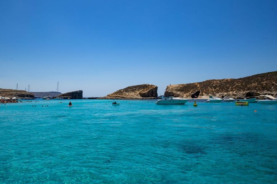 St Paul's Bay: Comino, Blue Lagoon, Gozo, & Caves Boat Tour - The first hour: Malta’s coast from the water