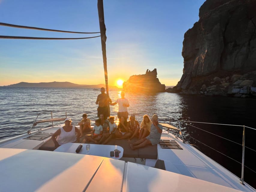 St. Paul's Bay: Half-Day Luxury Catamaran Tour with Drinks - Why the 20-person limit matters