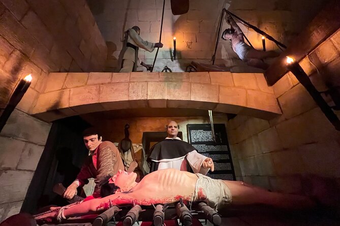 Tales of Torture in Mdina Dungeons - Guided Tour - Mario’s storytelling is central to the experience