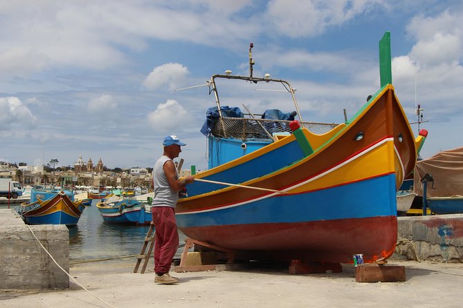 Temples, Blue Grotto, Marsaxlokk - A private guide changes the pace
