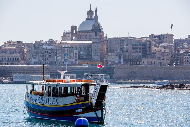 The Traditional Harbour Cruise - What the 1565 commentary adds