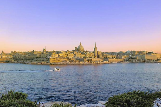 The Traditional Harbour Cruise - The harbour route, from Sliema to the Three Cities