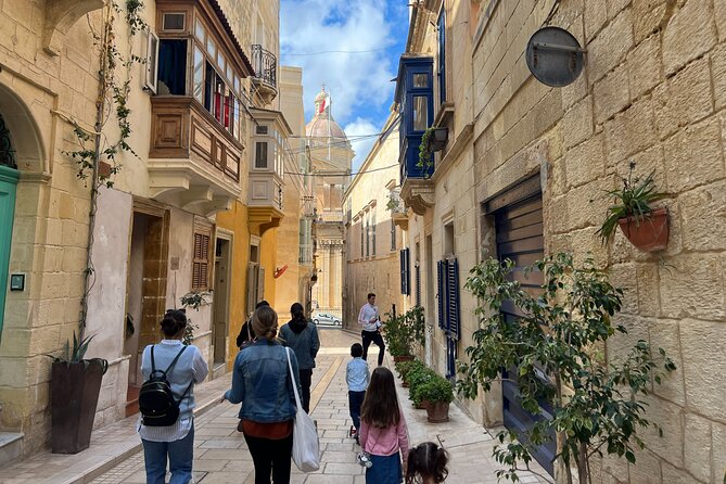 Three cities walking tour incl. entrance to Inquisitor's palace - Key points to know before booking