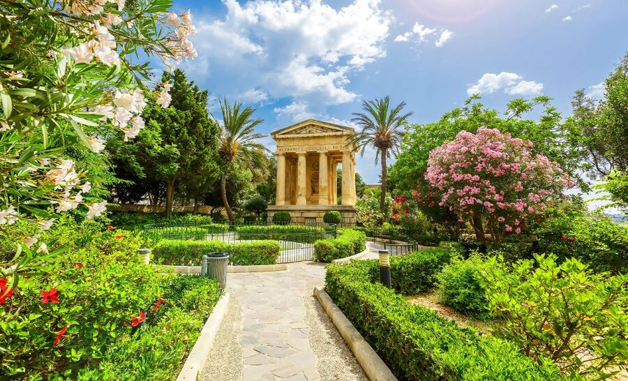 Valletta: Guided Walking Tour with Optional Cathedral Tour - Why Valletta makes a strong first tour in Malta