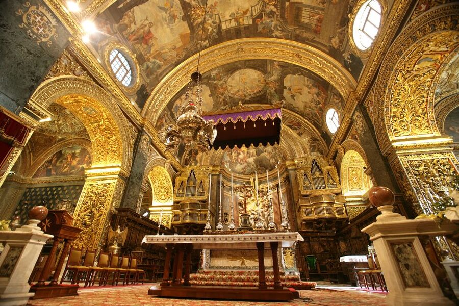 Valletta: Guided Walking Tour with St. John's Co-Cathedral - Valletta’s gardens and Grand Harbour views
