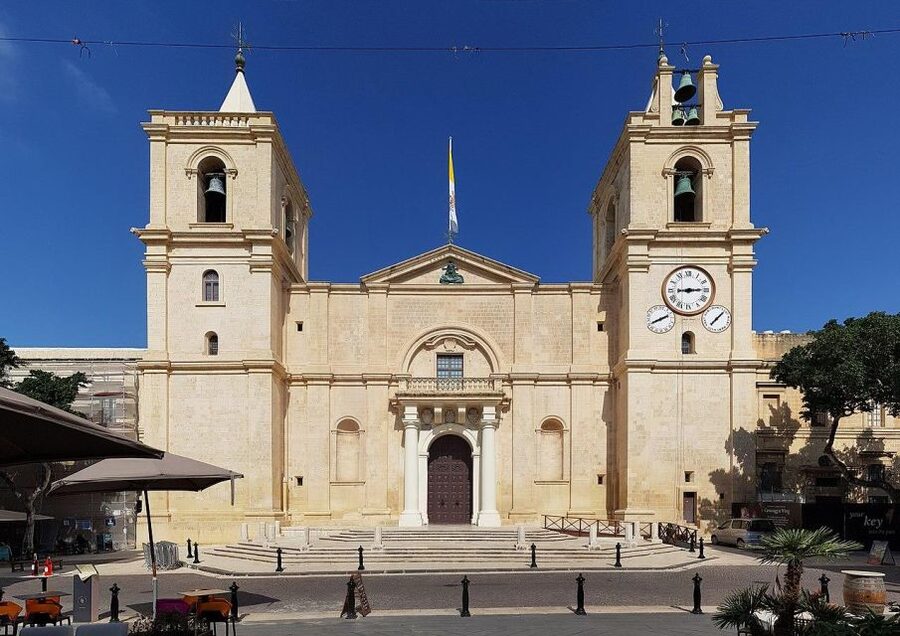 Valletta: Half-Day City Discovery Walking Tour - The Upper Barrakka Gardens and the Grand Harbour