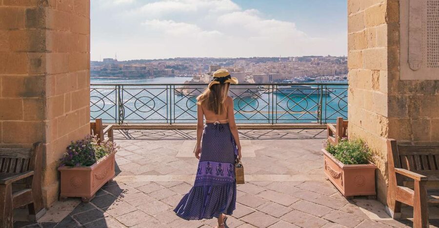 Valletta: Half-Day City Discovery Walking Tour - From the Phoenicia Malta to Tritons’ Fountain