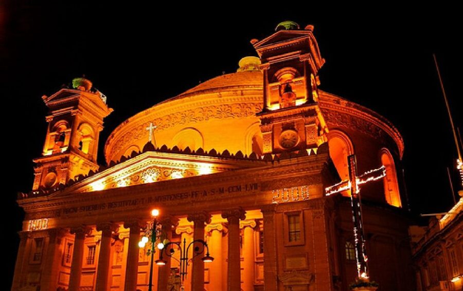 Valletta, Mdina, and Mosta Night Tour with 5D Show - A practical evening route through Malta