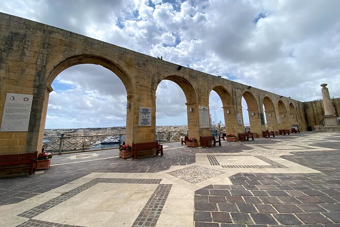 Valletta Private Walking Tour - Palazzo Parisio and St. John’s Co-Cathedral