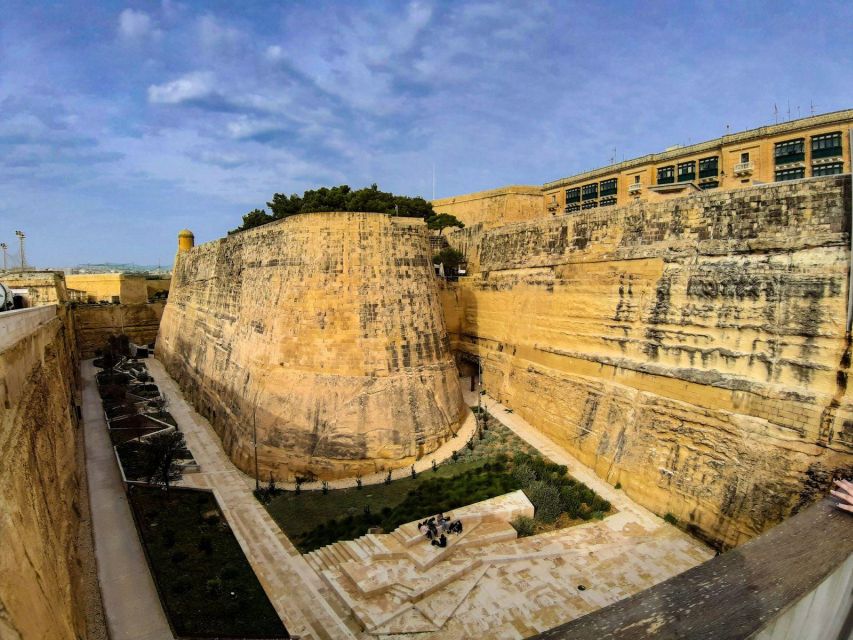 Valletta: Self-Guided Historical Walking Tour (Audio Guide) - Merchants Street and Valletta’s central squares