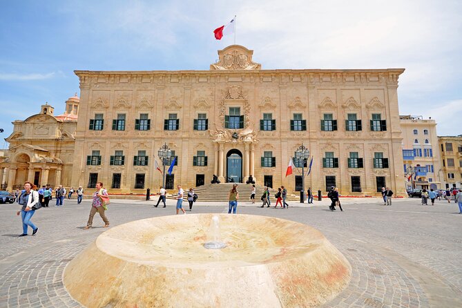 Valletta (UNESCO) guided tour, Malta Experience (included), Cathedral (optional) - Who will get the most from this tour?
